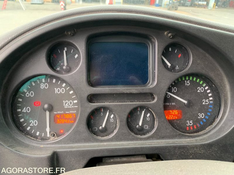 Porteur plateau DAF LF 18.250 - Camion: photos 5 Porteur plateau DAF LF 18.250 - Camion: photos 5