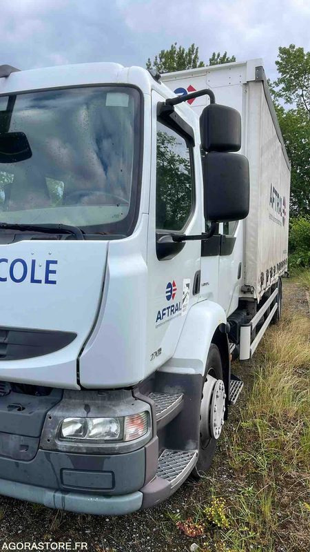 RENAULT 270 DXI - 2010 - 335258kms - Camion: photos 1 RENAULT 270 DXI - 2010 - 335258kms - Camion: photos 1