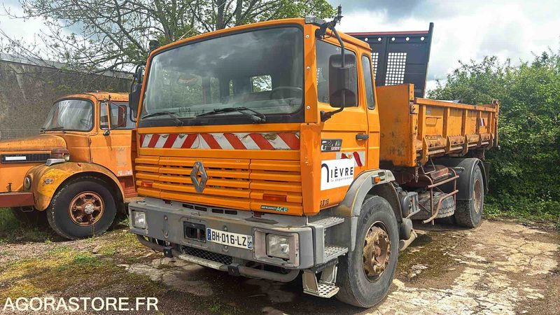 RENAULT CAM G270 19SC C 19 T -1995 - 298790kms - Camion: photos 2 RENAULT CAM G270 19SC C 19 T -1995 - 298790kms - Camion: photos 2