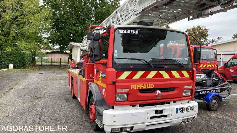 RENAULT M150 - 44104kms - 2000 - Camion: photos 3 RENAULT M150 - 44104kms - 2000 - Camion: photos 3