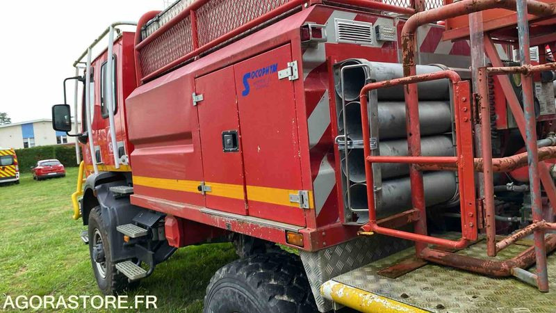 RENAULT MIDLUM - 2006 - Camion: photos 2 RENAULT MIDLUM - 2006 - Camion: photos 2