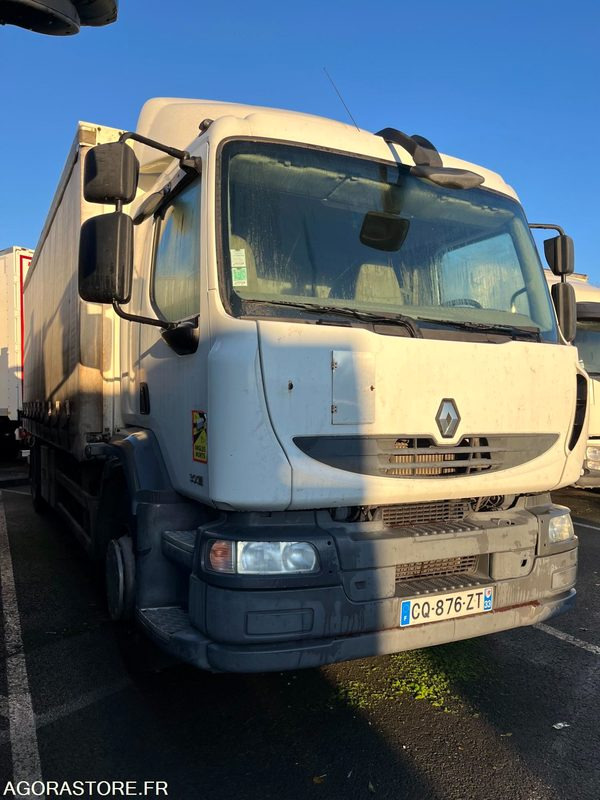 RENAULT MIDLUM - 2013 - 562 205km - Camion: photos 2 RENAULT MIDLUM - 2013 - 562 205km - Camion: photos 2