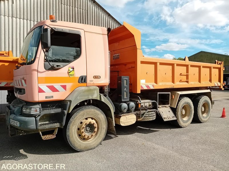 Renault Kerax - 2002 - 127829 kms - Camion: photos 1 Renault Kerax - 2002 - 127829 kms - Camion: photos 1