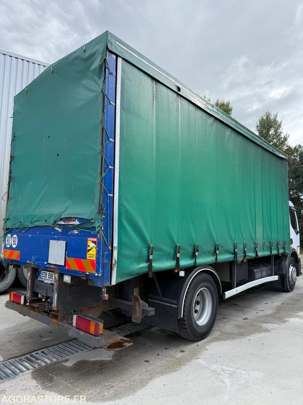 Renault Premium porteur 4x2 270ch DCI - Camion: photos 2 Renault Premium porteur 4x2 270ch DCI - Camion: photos 2