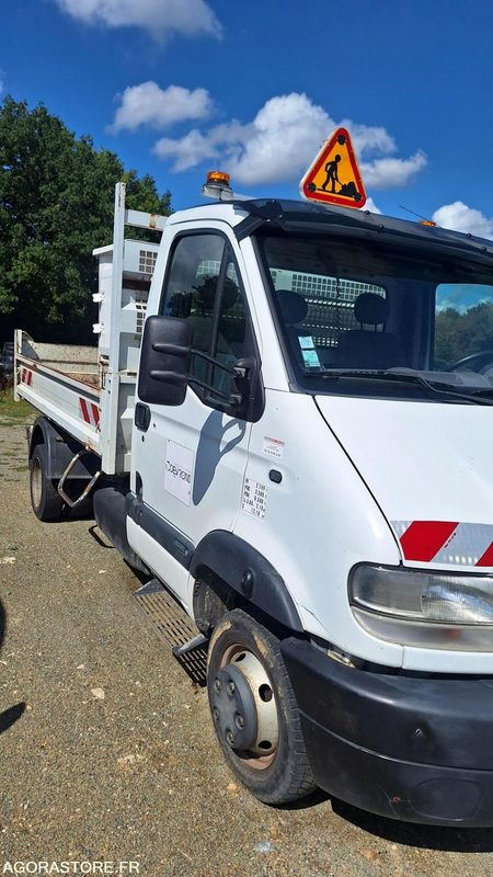 Camion benne Mascott - Utilitaire benne: photos 1 Camion benne Mascott - Utilitaire benne: photos 1