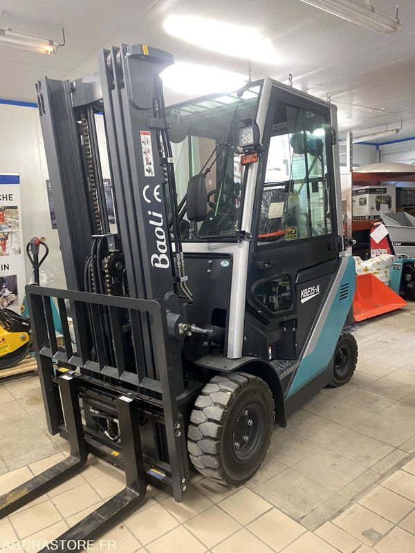 Chariot élévateur BAOLI KBE25N 2T5 ELECTRIQUE CABINE - Chariot élévateur électrique: photos 1 Chariot élévateur BAOLI KBE25N 2T5 ELECTRIQUE CABINE - Chariot élévateur électrique: photos 1