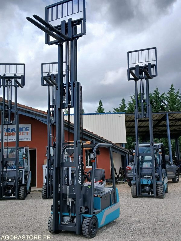 Chariot élévateur Baoli KBET18 Electrique 4350 NEUF - Chariot élévateur électrique: photos 1 Chariot élévateur Baoli KBET18 Electrique 4350 NEUF - Chariot élévateur électrique: photos 1