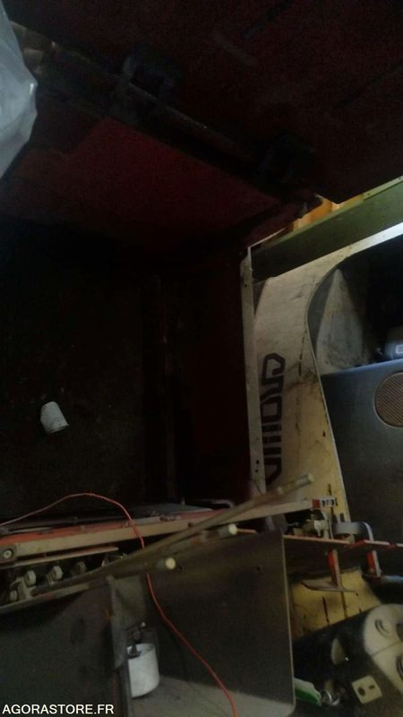 Chariot élévateur FENWICK - PANNE - Outil/ Équipement: photos 5 Chariot élévateur FENWICK - PANNE - Outil/ Équipement: photos 5