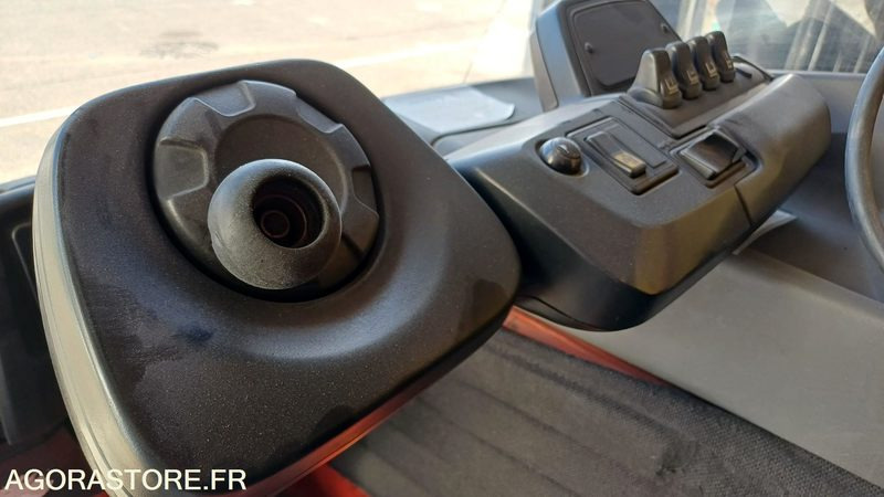 Chariot retractable (Cat.5 R489) Toyota RRE2 5600H (C703) - Chariot élévateur: photos 1 Chariot retractable (Cat.5 R489) Toyota RRE2 5600H (C703) - Chariot élévateur: photos 1