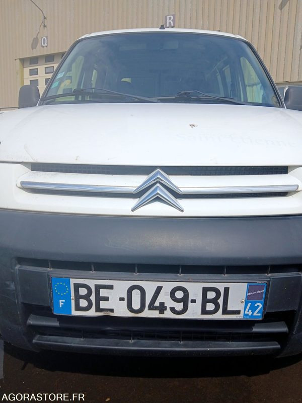 Citroën Berlingo BE-049-BL 81502 kms - Fourgonnette: photos 4 Citroën Berlingo BE-049-BL 81502 kms - Fourgonnette: photos 4