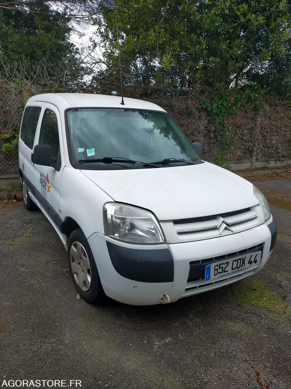 Citroen Berlingo Combispace ESS+GNV - 2007 - 62683kms - Voiture: photos 1 Citroen Berlingo Combispace ESS+GNV - 2007 - 62683kms - Voiture: photos 1