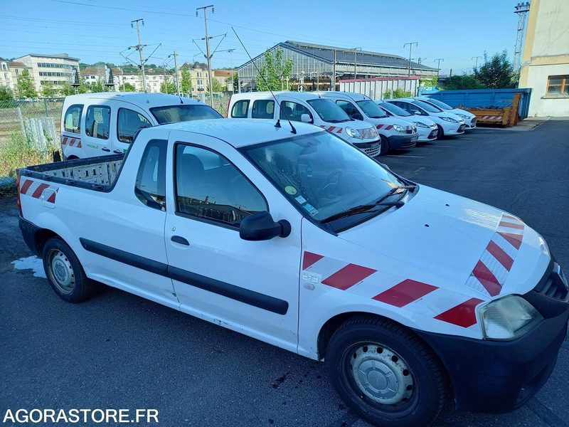DACIA LOGAN PICK UP 2 PLACES - Voiture: photos 4 DACIA LOGAN PICK UP 2 PLACES - Voiture: photos 4