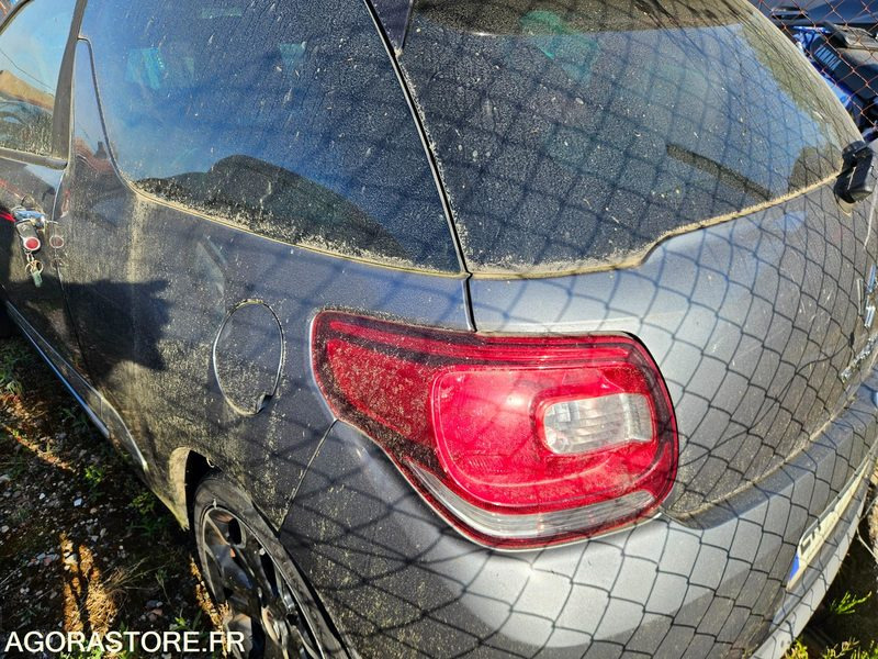 DS3 MOTEUR HS ET SANS CG - Voiture: photos 4 DS3 MOTEUR HS ET SANS CG - Voiture: photos 4