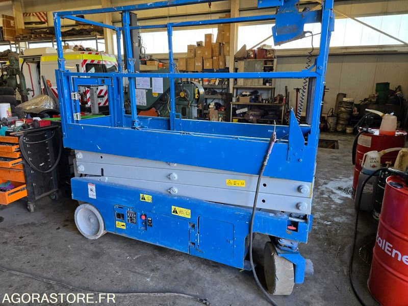 Nacelle Genie GS2032 2012 584h - Engins de chantier: photos 5 Nacelle Genie GS2032 2012 584h - Engins de chantier: photos 5