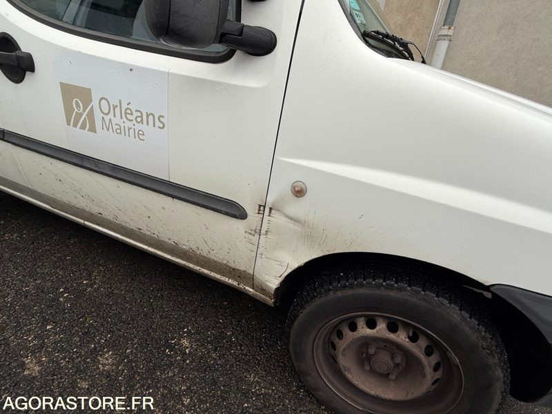 FIAT DOBLO - 2005 - 134000KM - Fourgonnette: photos 3 FIAT DOBLO - 2005 - 134000KM - Fourgonnette: photos 3