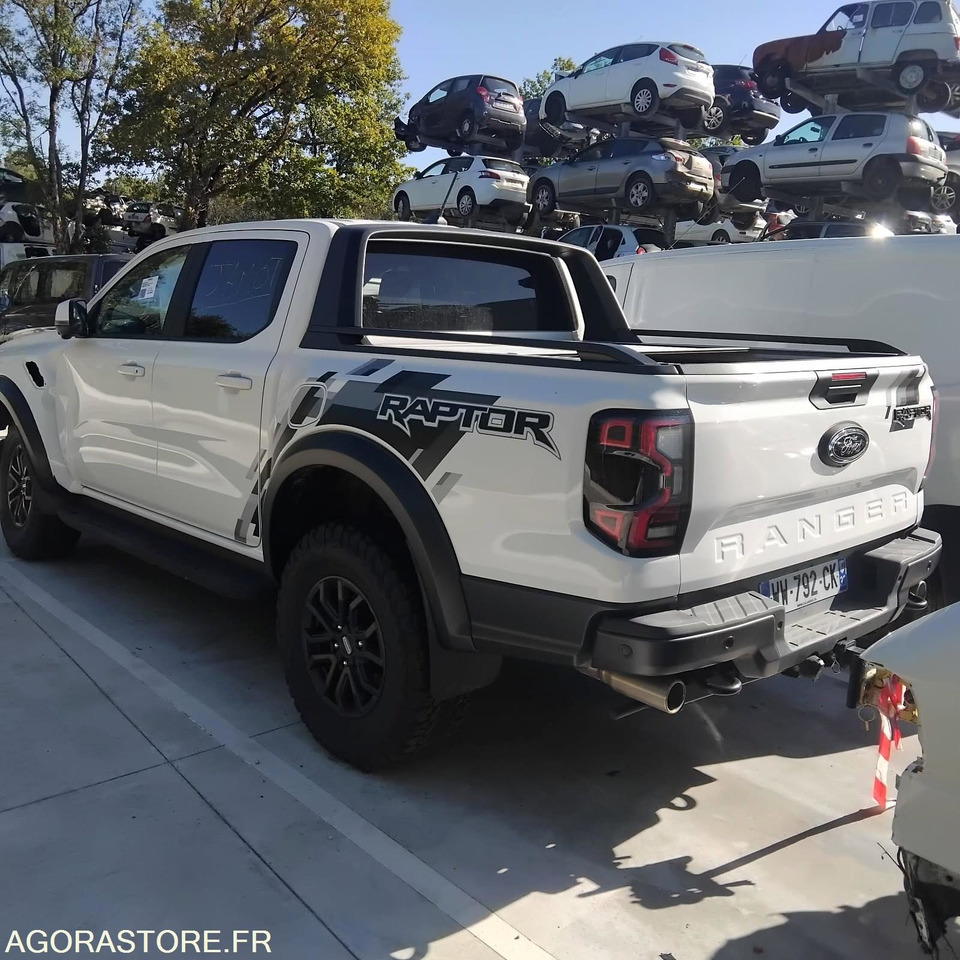 FORD RANGER RAPTOR (2025) - Pick-up: photos 3 FORD RANGER RAPTOR (2025) - Pick-up: photos 3