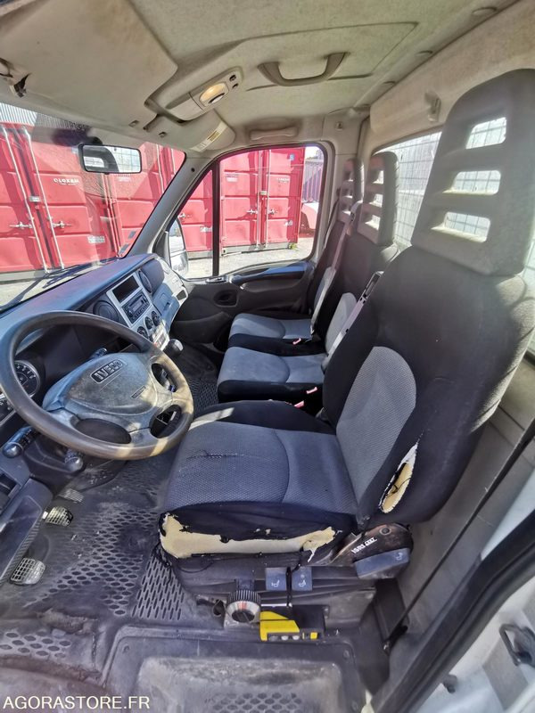 Utilitaire benne FOURGON BENNE - IVECO - DAILY 35C13 - 2011 / 264350 KM - BJ028EC: photos 10