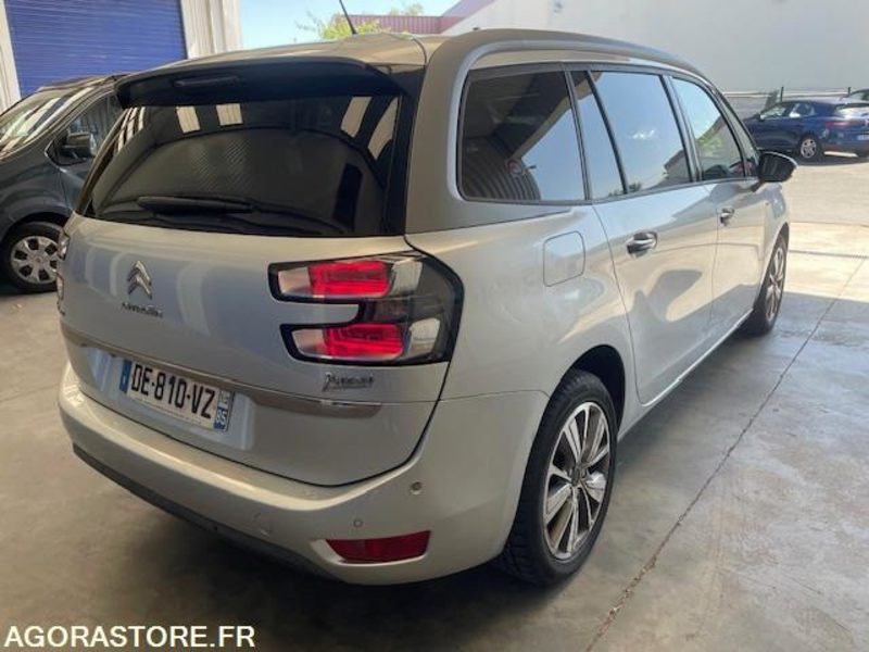 GRAND C4 PICASSO EXCLUSIVE 2.0 HDI 150 EAT6 - Voiture: photos 3 GRAND C4 PICASSO EXCLUSIVE 2.0 HDI 150 EAT6 - Voiture: photos 3
