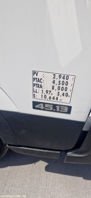 HYDROCUREUR NISSAN CABSTAR - 2008 - 105000km - AVEC TELECOMMANDE - Camion vidangeur: photos 2 HYDROCUREUR NISSAN CABSTAR - 2008 - 105000km - AVEC TELECOMMANDE - Camion vidangeur: photos 2