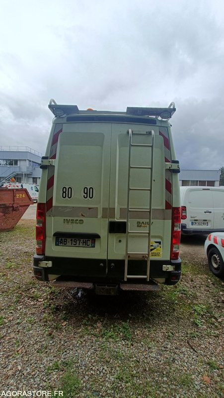 IVECO 50C15HV - Fourgon utilitaire: photos 5 IVECO 50C15HV - Fourgon utilitaire: photos 5
