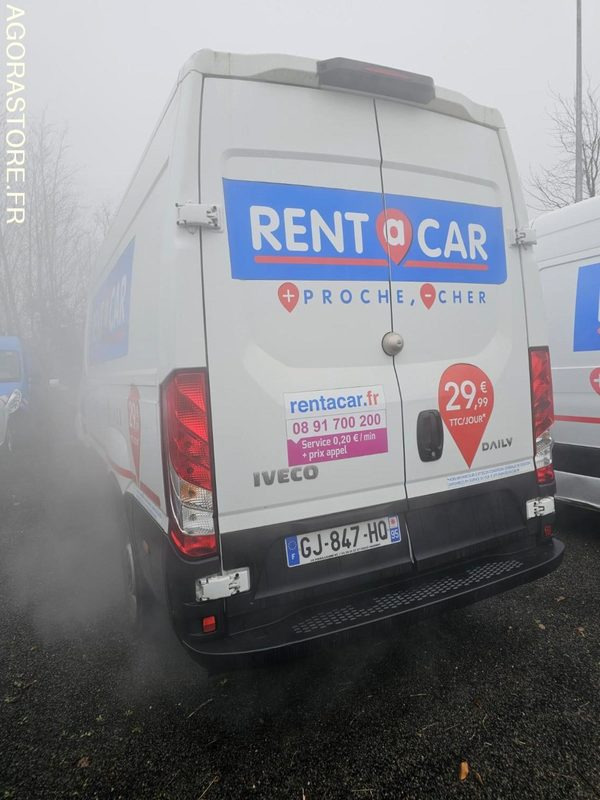 Iveco daily 35S14 - GJ847HQ - 8815 kms 2022 - Fourgon utilitaire: photos 4 Iveco daily 35S14 - GJ847HQ - 8815 kms 2022 - Fourgon utilitaire: photos 4