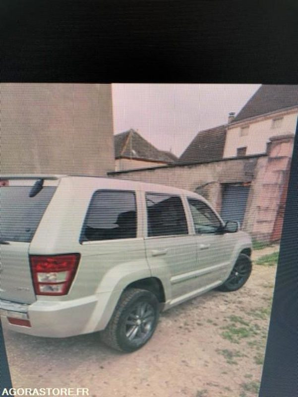 Jeep Cherokee - 242 000 KMS - 2008 - SUV: photos 1 Jeep Cherokee - 242 000 KMS - 2008 - SUV: photos 1