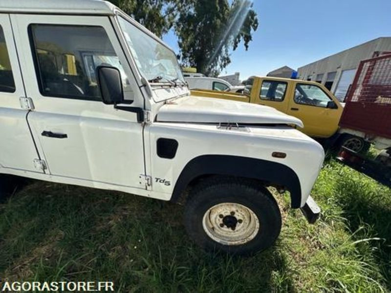 LAND ROVER DEFENDER - 2002 - 173989KM - 1158GY2B - Pick-up: photos 4 LAND ROVER DEFENDER - 2002 - 173989KM - 1158GY2B - Pick-up: photos 4