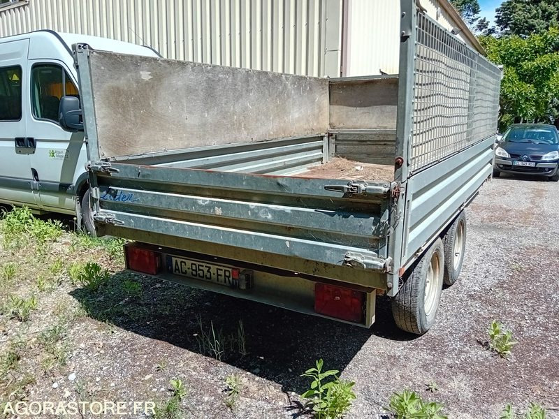 LIDER REMORQUE TRIBENNE 2000 KG DOUBLE ESSIEU - Remorque benne: photos 1 LIDER REMORQUE TRIBENNE 2000 KG DOUBLE ESSIEU - Remorque benne: photos 1