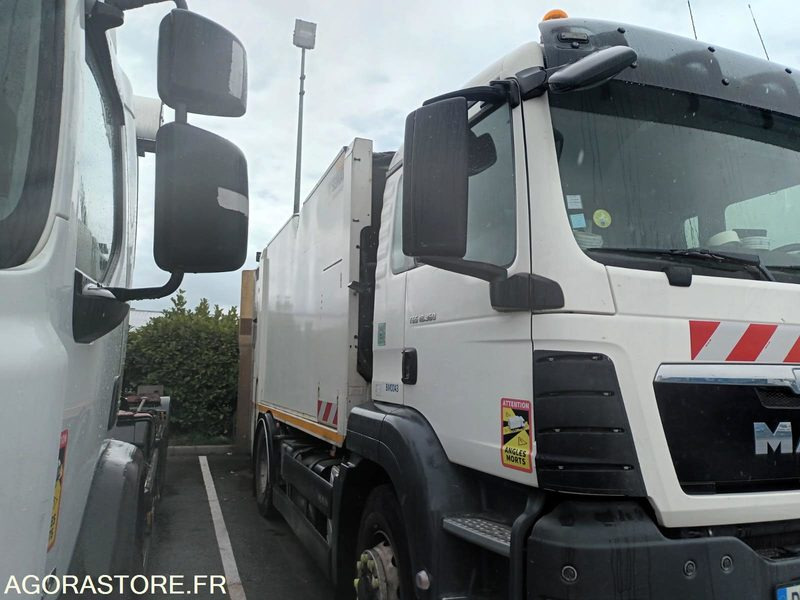 MAN 19T/BOM - DF199ND - 2014 / 189 000 KM - Benne à ordures ménagères: photos 2 MAN 19T/BOM - DF199ND - 2014 / 189 000 KM - Benne à ordures ménagères: photos 2