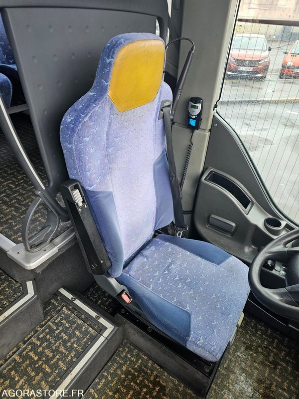 MERCEDES TOURISMO - 2012 - 884 000km - CF562CP - Autocar: photos 5 MERCEDES TOURISMO - 2012 - 884 000km - CF562CP - Autocar: photos 5