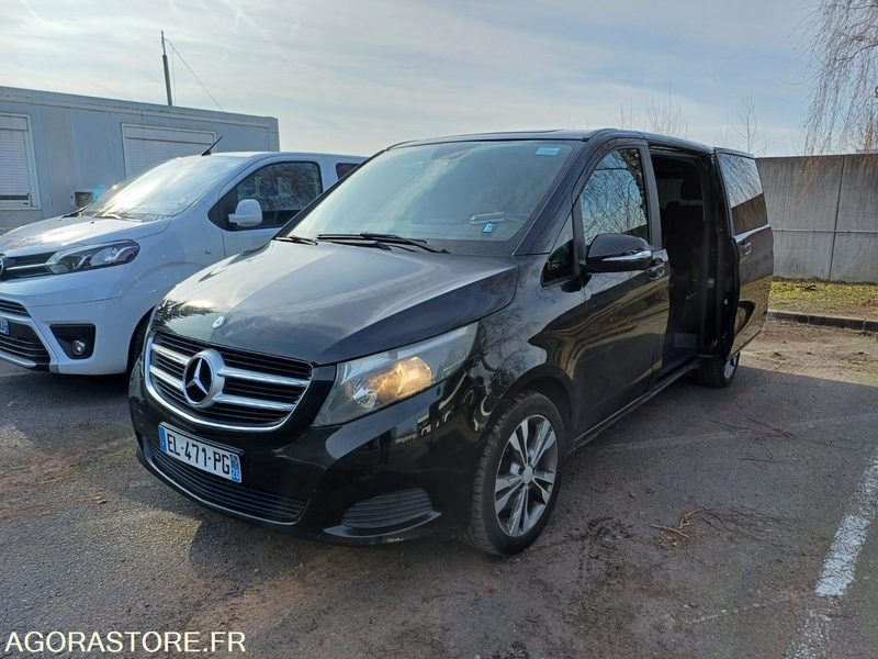 MERCEDES - VIANO - 2014 / 142000 KM - EL471PG - Minibus, Transport de personnes: photos 3 MERCEDES - VIANO - 2014 / 142000 KM - EL471PG - Minibus, Transport de personnes: photos 3