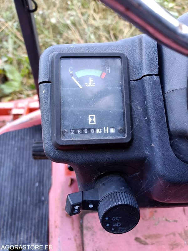 Kubota F 3560 avec bac de rammassage GCD 660F - 2668heures - Machine agricole: photos 3 Kubota F 3560 avec bac de rammassage GCD 660F - 2668heures - Machine agricole: photos 3