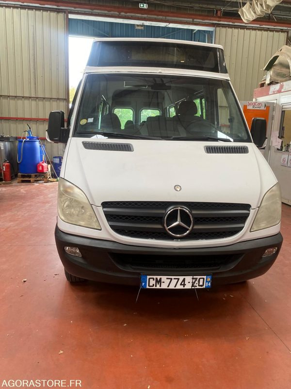 Mercedes sprinter 11/2012 162000 kms BVM 22+1 places climatisation ralentisseur - Minibus, Transport de personnes: photos 3 Mercedes sprinter 11/2012 162000 kms BVM 22+1 places climatisation ralentisseur - Minibus, Transport de personnes: photos 3