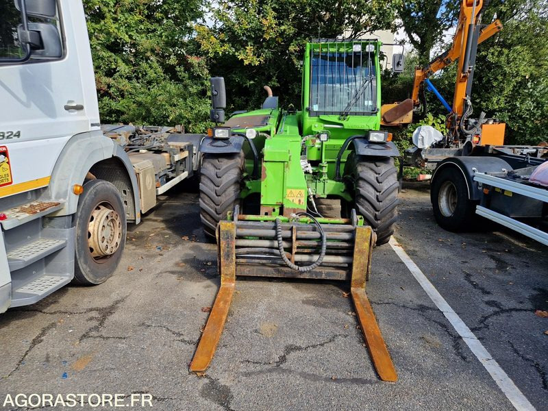 Merlo TF 42.7 CS - 2018 - 4931 - FB681VE - Chariot télescopique: photos 5 Merlo TF 42.7 CS - 2018 - 4931 - FB681VE - Chariot télescopique: photos 5