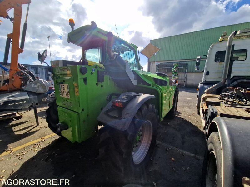 Merlo TF 42.7 CS - 2018 - 4931 - FB681VE - Chariot télescopique: photos 3 Merlo TF 42.7 CS - 2018 - 4931 - FB681VE - Chariot télescopique: photos 3