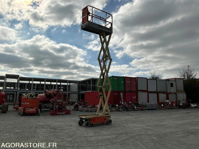 Nacelle ciseaux électrique 8M JLG 1930ES - Nacelle: photos 1 Nacelle ciseaux électrique 8M JLG 1930ES - Nacelle: photos 1