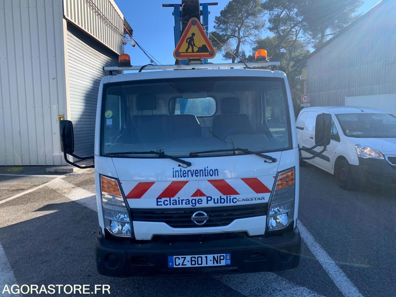 Nacelle élévatrice - 2013 - SOCAGE - Nissan - Cabstar - 91 757 kms - CZ 601 NP - Fourgon utilitaire: photos 1 Nacelle élévatrice - 2013 - SOCAGE - Nissan - Cabstar - 91 757 kms - CZ 601 NP - Fourgon utilitaire: photos 1