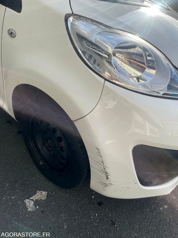 PEUGEOT 107 CL-635-LP - Voiture: photos 5 PEUGEOT 107 CL-635-LP - Voiture: photos 5