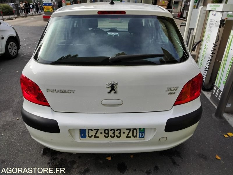 PEUGEOT 307 - 1.6 Diésel 190 285 KM - MONTREUIL (93) - Voiture: photos 2 PEUGEOT 307 - 1.6 Diésel 190 285 KM - MONTREUIL (93) - Voiture: photos 2