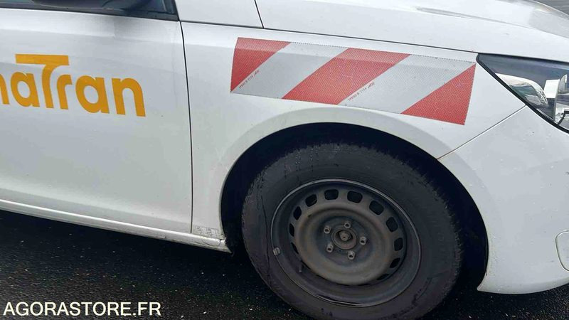 Voiture PEUGEOT 308 - 2015 - 142861KM - DQ894VG: photos 12