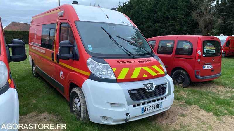 PEUGEOT BOXER - 2010 - Fourgon utilitaire: photos 2 PEUGEOT BOXER - 2010 - Fourgon utilitaire: photos 2