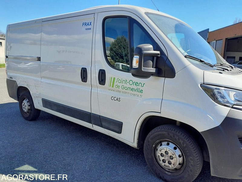 PEUGEOT BOXER FRIGORIFIQUE - 2021 - 26748 km - Utilitaire frigorifique: photos 2 PEUGEOT BOXER FRIGORIFIQUE - 2021 - 26748 km - Utilitaire frigorifique: photos 2