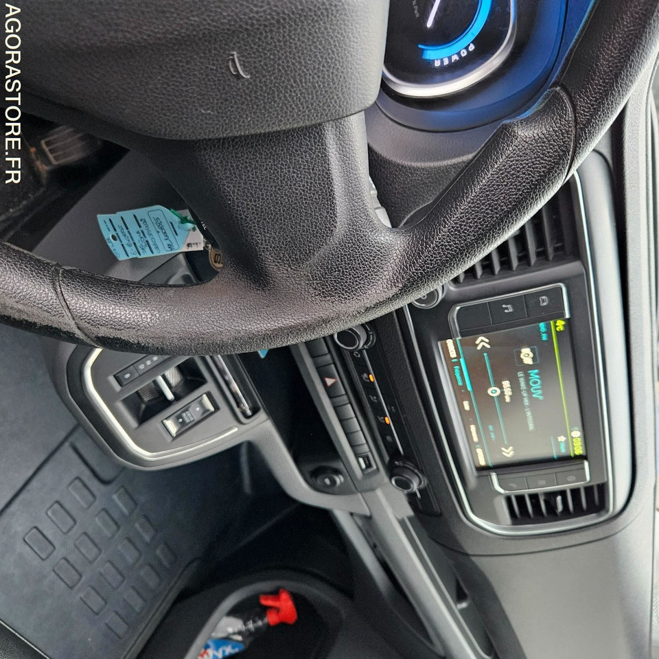 PEUGEOT EXPERT - 2021 - 42 882km - Fourgon utilitaire, Utilitaire électrique: photos 3 PEUGEOT EXPERT - 2021 - 42 882km - Fourgon utilitaire, Utilitaire électrique: photos 3