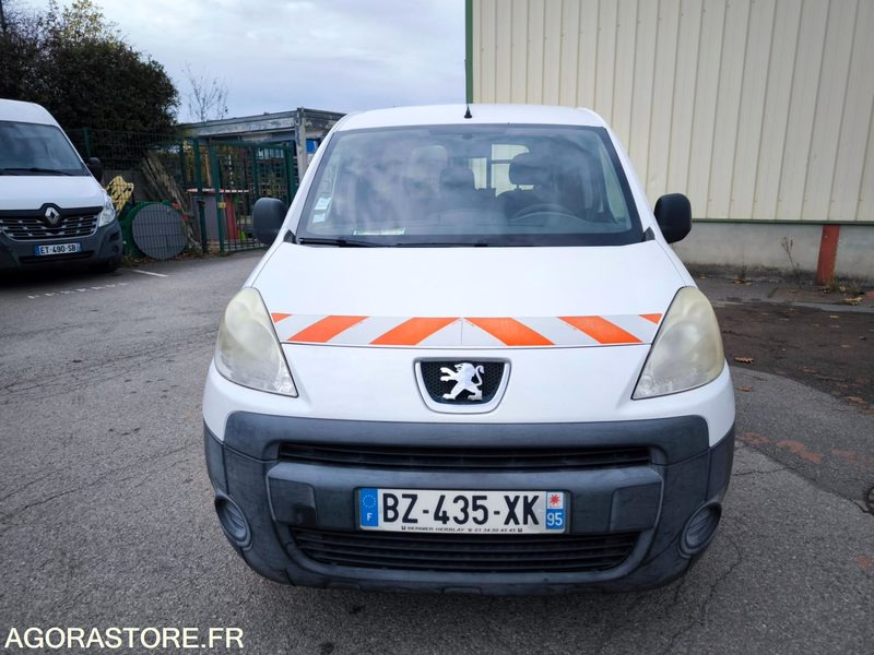 PEUGEOT PARTNER - Fourgonnette: photos 2 PEUGEOT PARTNER - Fourgonnette: photos 2