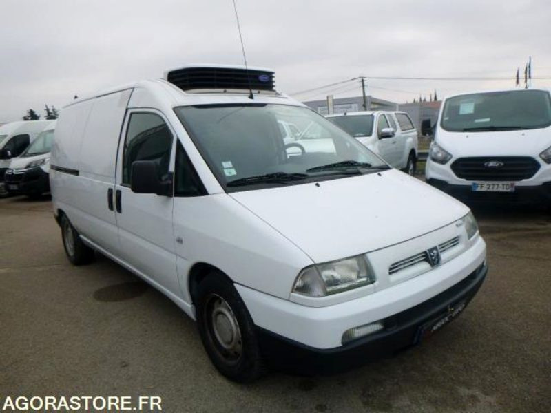 PEUGEOT expert frigorifique - 2003 - 96 210km - Fourgonnette: photos 1 PEUGEOT expert frigorifique - 2003 - 96 210km - Fourgonnette: photos 1