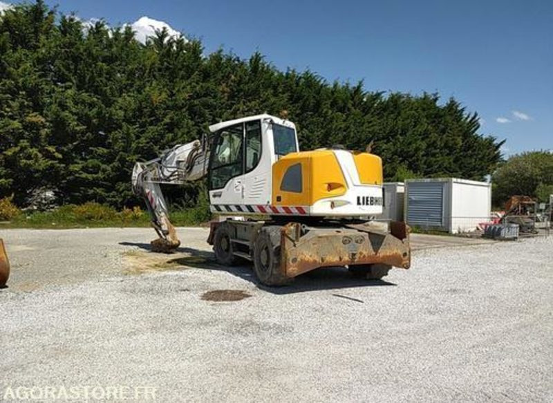 Pelle à pneus Liebherr A914 - 2014 / 11357 HEURES (ML478) - Pelle: photos 2 Pelle à pneus Liebherr A914 - 2014 / 11357 HEURES (ML478) - Pelle: photos 2