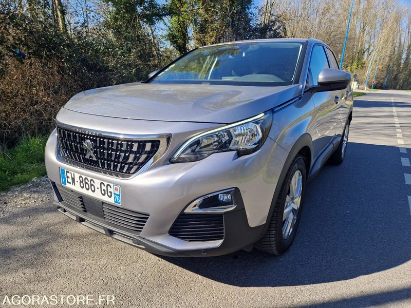 Peugeot 3008 - EW866GG - 139768km - 2018 - Voiture: photos 1 Peugeot 3008 - EW866GG - 139768km - 2018 - Voiture: photos 1