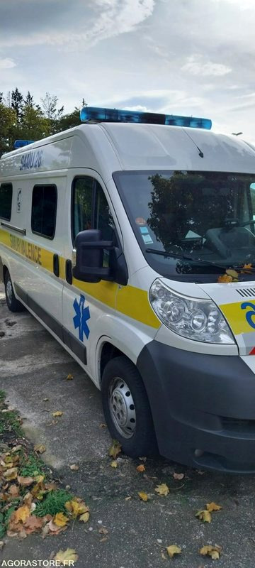 Peugeot BOXER, 3L HDI, 2012, 329317 kms, moteur 63435kms - Ambulance: photos 2 Peugeot BOXER, 3L HDI, 2012, 329317 kms, moteur 63435kms - Ambulance: photos 2