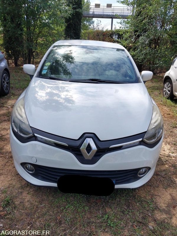 RENAULT CLIO - 133418km - 2014 - Voiture: photos 1 RENAULT CLIO - 133418km - 2014 - Voiture: photos 1