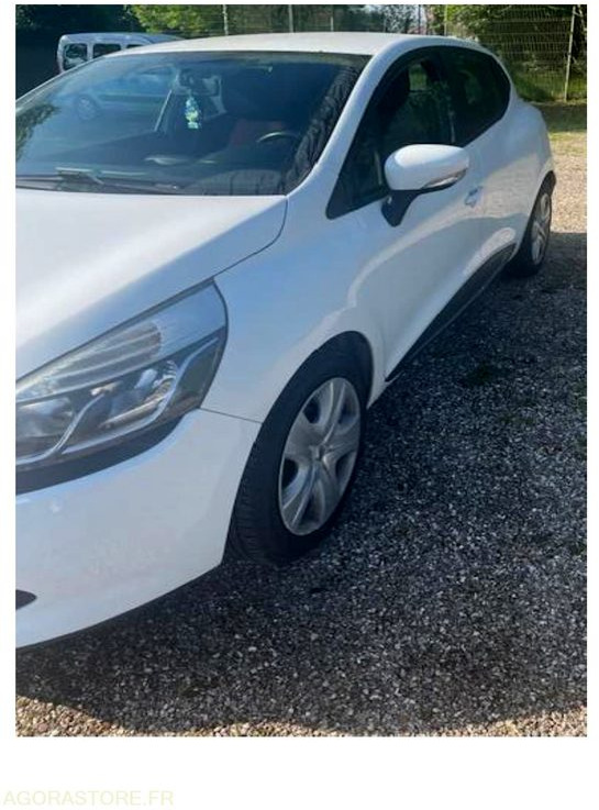 RENAULT CLIO 4 - Voiture: photos 3 RENAULT CLIO 4 - Voiture: photos 3